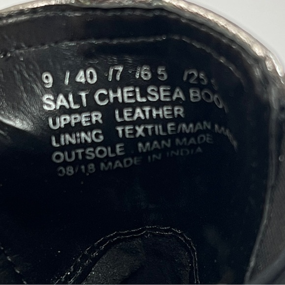 KENNETH COLE Reaction Women’s Size 9 Salt Chelsea Boot silver and Black - Picture 12 of 12